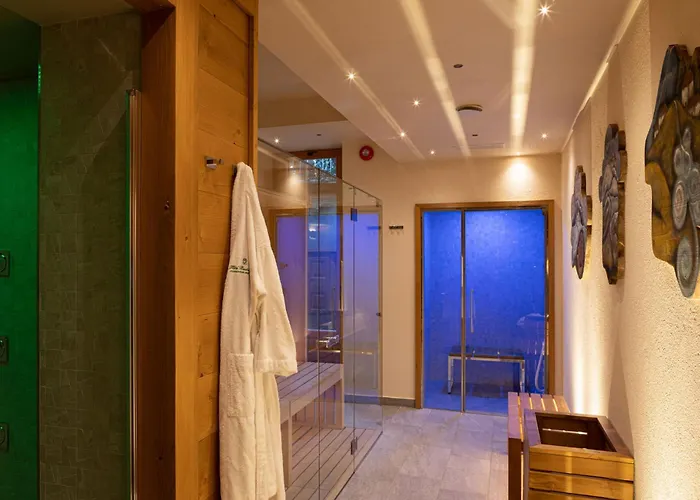 Bouton D'or Hotel 3*