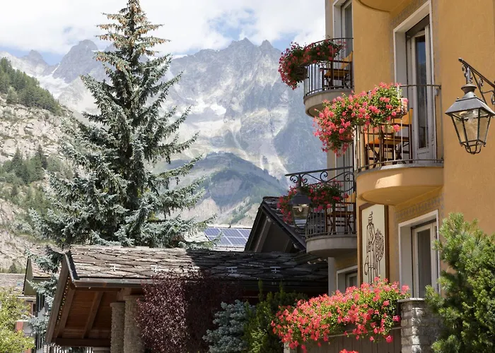 Bouton D'or Hotel Courmayeur