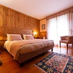 Bouton D'or Hotel